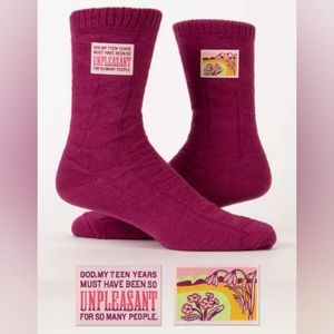 [NEW] Blue Q Tag Socks L/XL